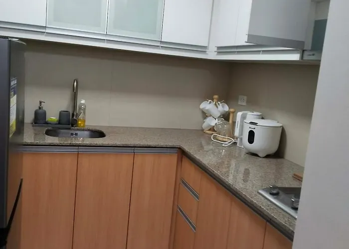 Klassi Executive Near Naia Apartment Manila